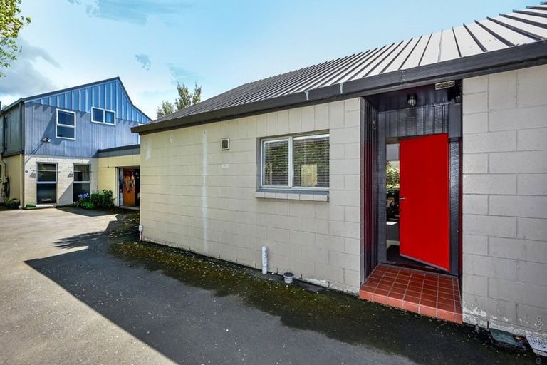 Photo of property in 2/61 Perth Street, Richmond, Christchurch, 8013