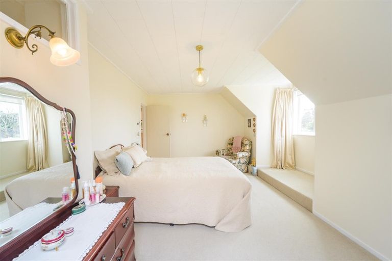 Photo of property in 35 Wanganui Road, Marton, 4710