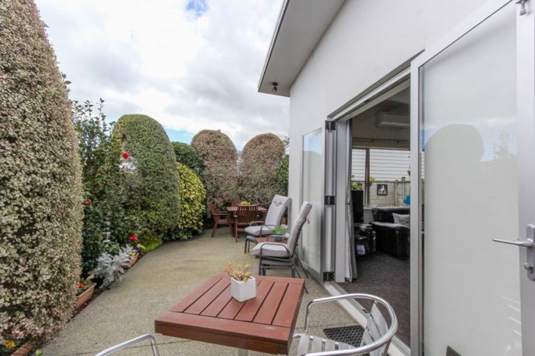 Photo of property in 149a Carrington Street, Lower Vogeltown, New Plymouth, 4310