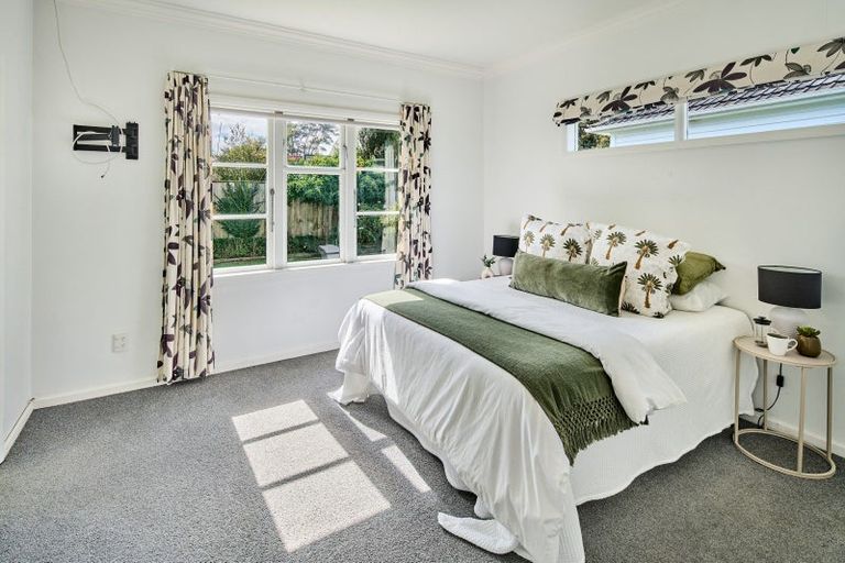 Photo of property in 10 Bentinck Street, Wallaceville, Upper Hutt, 5018