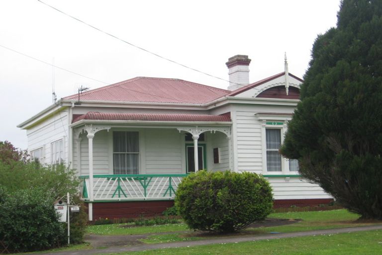 Photo of property in 10 Hill Street, Paeroa, 3600