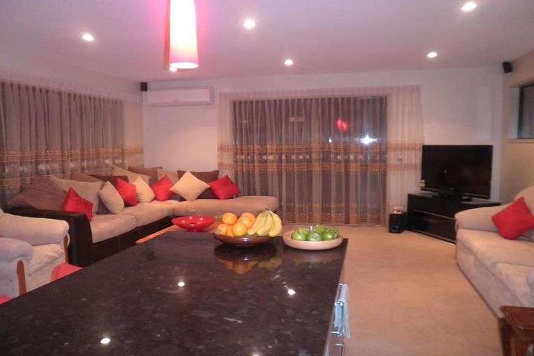 Photo of property in 87 Downing Street, Crofton Downs, Wellington, 6035