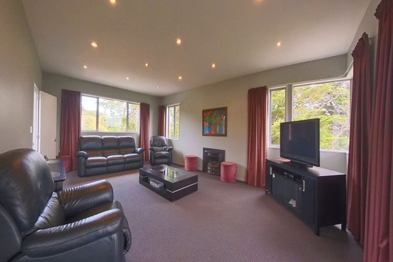 Photo of property in 15a Tenby Street, Moeraki, Palmerston, 9482