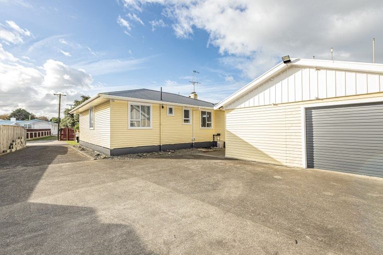 Photo of property in 81a Gonville Avenue, Gonville, Whanganui, 4501