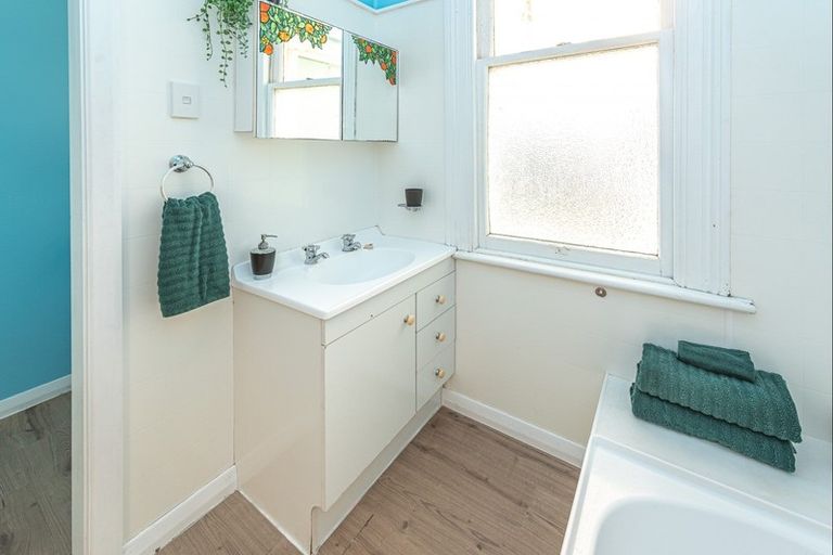 Photo of property in 26 Alma Road, Gonville, Whanganui, 4501