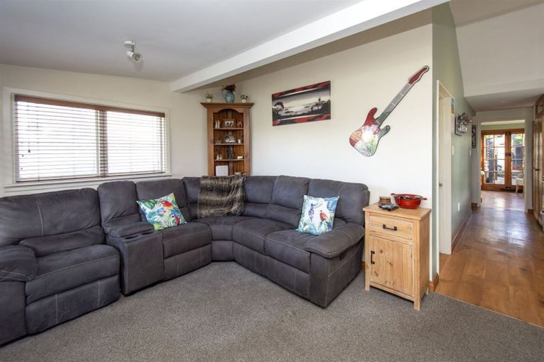 Photo of property in 1/315 Marine Parade, New Brighton, Christchurch, 8061