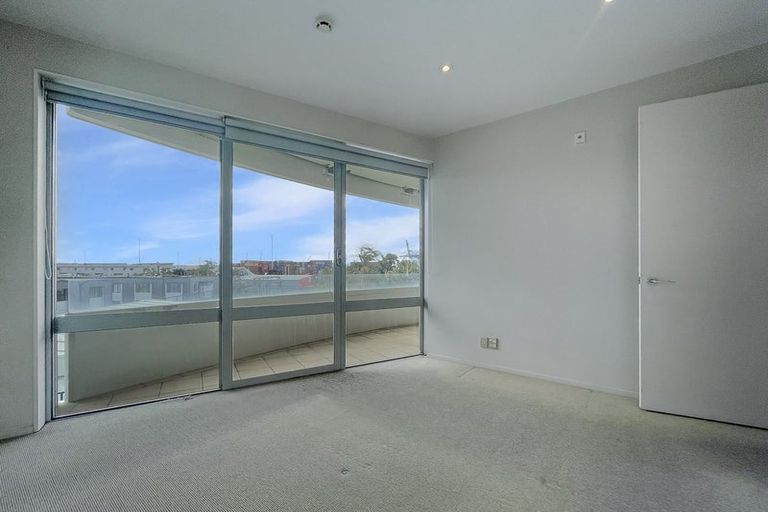 Photo of property in New Mirage, 306/86 The Strand, Parnell, Auckland, 1010