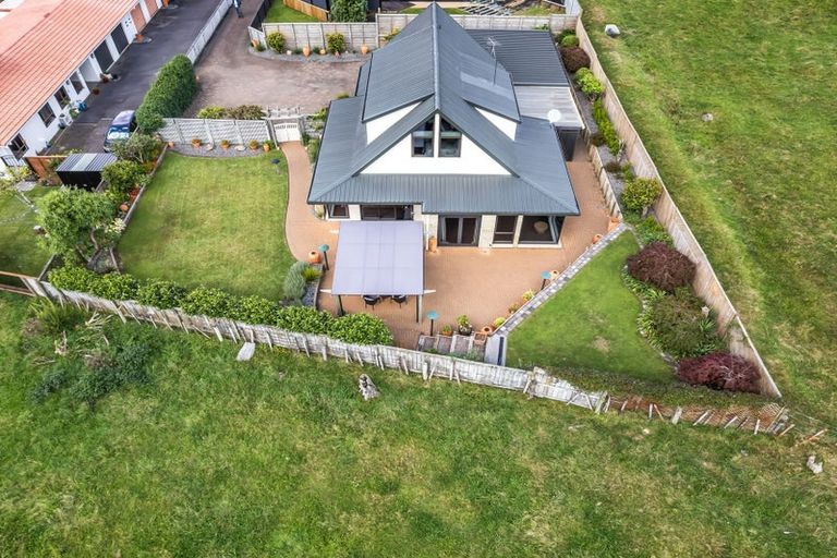 Photo of property in 6b Matipo Avenue, Pomare, Rotorua, 3015