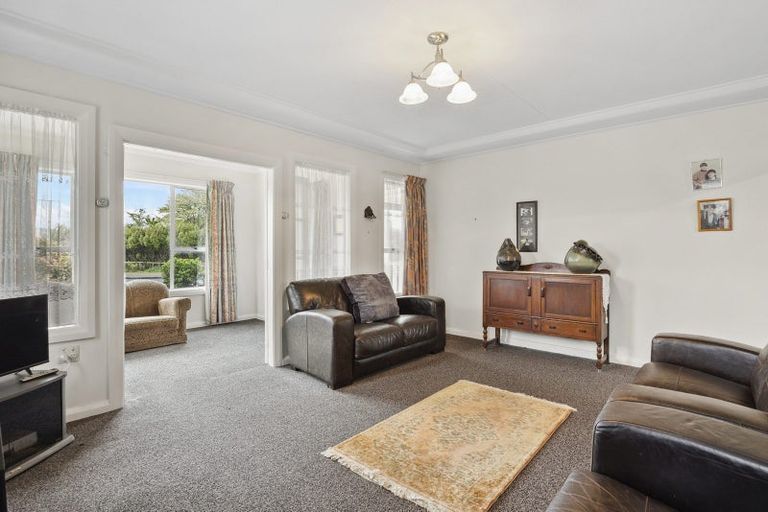 Photo of property in 27 Bush Road, Mosgiel, 9024