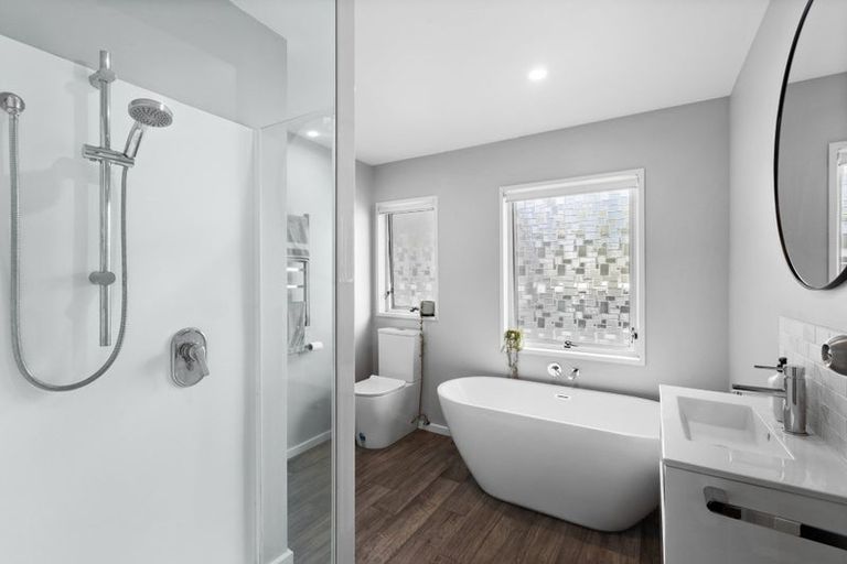 Photo of property in 51 Lyttelton Crescent, Tamatea, Napier, 4112