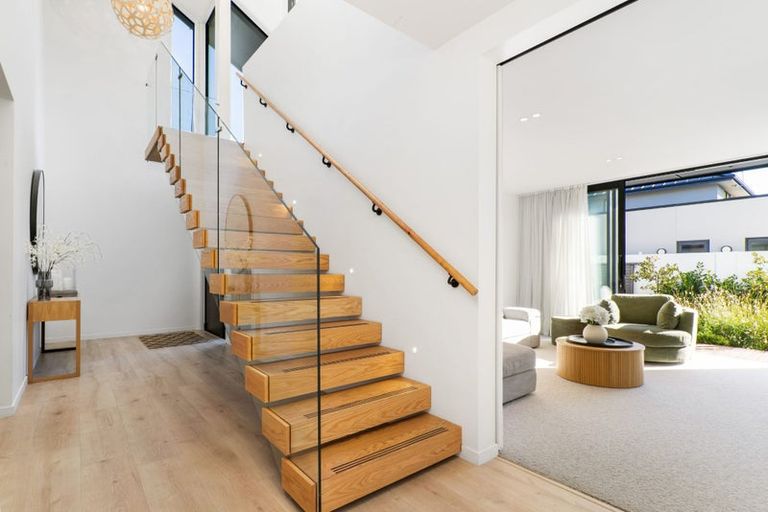 Photo of property in 10a Memorial Avenue, Ilam, Christchurch, 8053