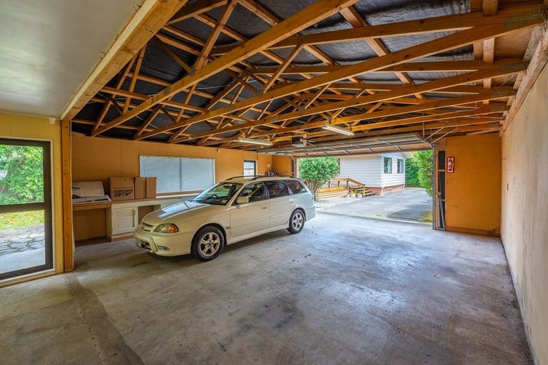 Photo of property in 71 Elizabeth Street, Waikanae, 5036