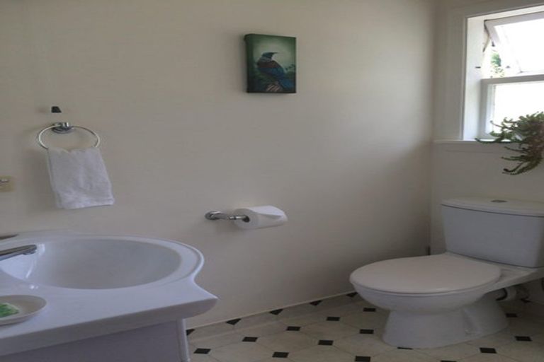 Photo of property in 27 Maire Street, Tahunanui, Nelson, 7011