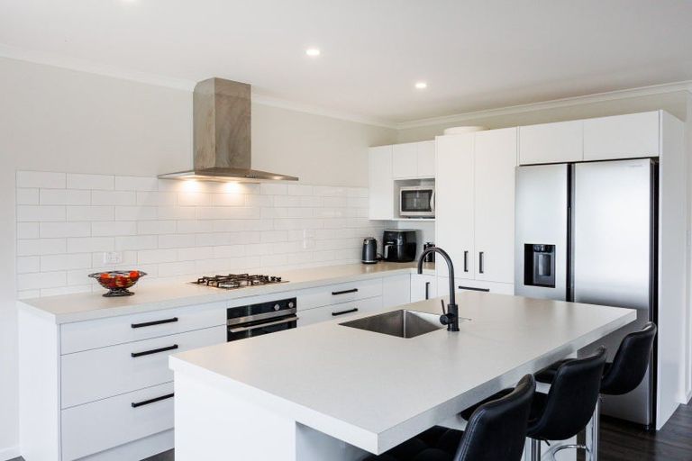 Photo of property in 7 Gibraltar Way, Fitzherbert, Palmerston North, 4410