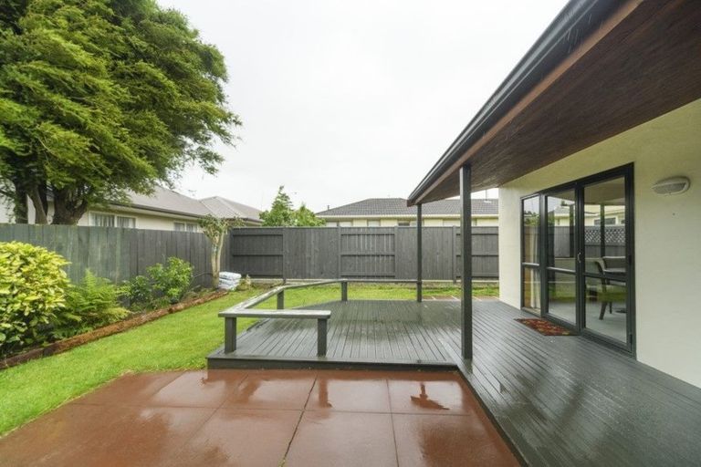 Photo of property in 4 Jensen Street, Hokowhitu, Palmerston North, 4410