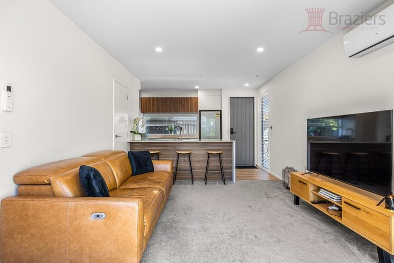 Photo of property in 208d Cranford Street, St Albans, Christchurch, 8014