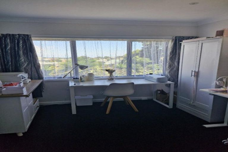 Photo of property in 66 Ngamotu Road, Spotswood, New Plymouth, 4310