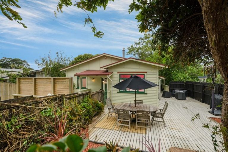 Photo of property in 104 Mcentee Road, Waitakere, Auckland, 0816