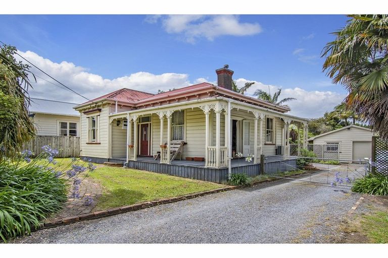 Photo of property in 31 Second Avenue, Avenues, Whangarei, 0110