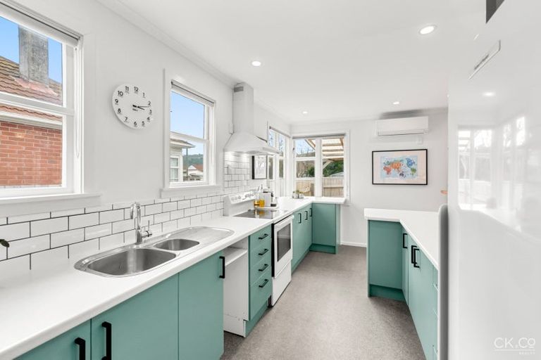 Photo of property in 11b Petherick Street, Taita, Lower Hutt, 5011