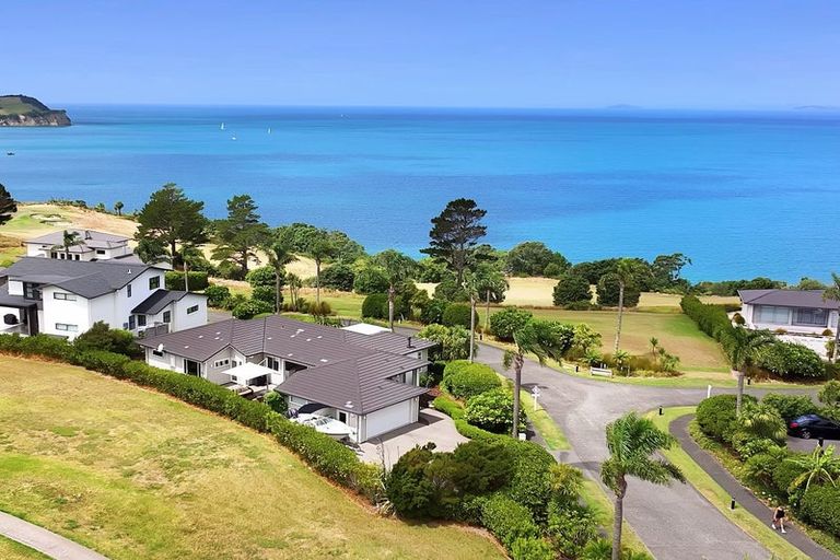 Photo of property in 3 Pacific Cliffs Drive, Gulf Harbour, Whangaparaoa, 0930