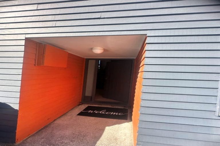 Photo of property in 72 Mulberry Street, Maungaraki, Lower Hutt, 5010