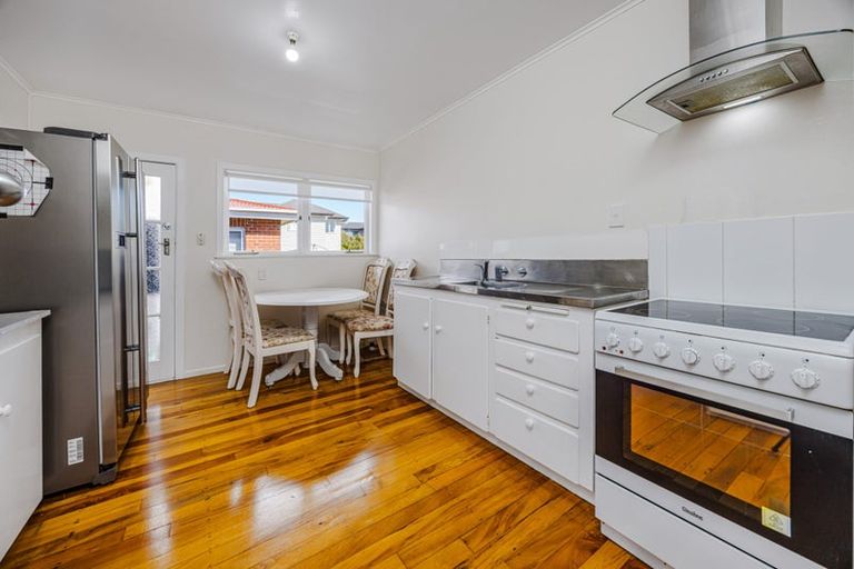 Photo of property in 2/165 Gray Avenue, Papatoetoe, Auckland, 2024