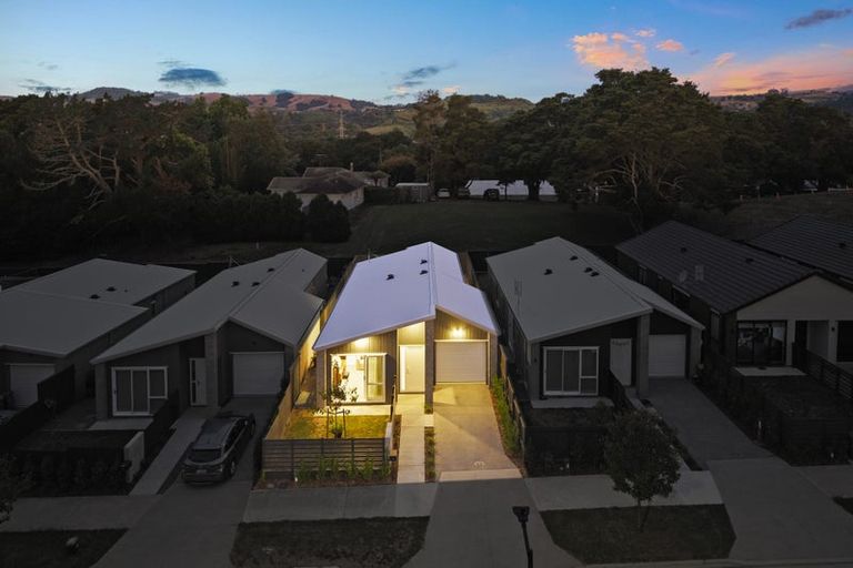 Photo of property in 26 Hillock Rise, Ramarama, Drury, 2579