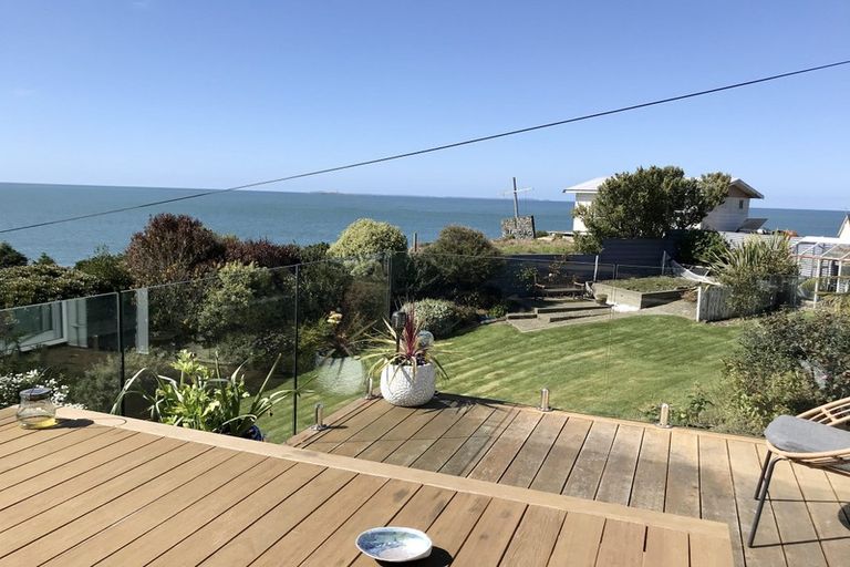 Photo of property in 16 Ward Parade, Bluff, 9814