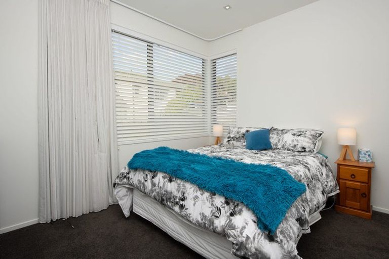 Photo of property in 103a Kowhai Road, Mairangi Bay, Auckland, 0630