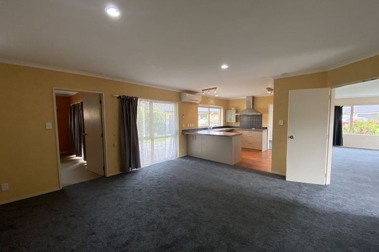 Photo of property in 7 Ironstone Place, Randwick Park, Auckland, 2105