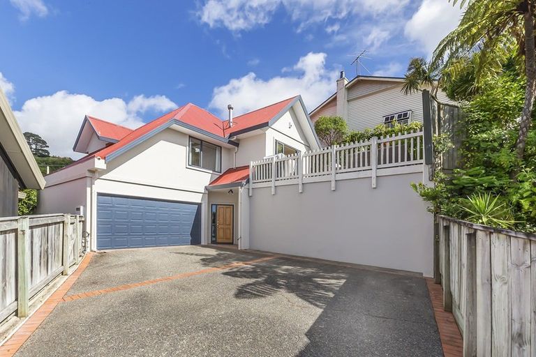 Photo of property in 10 Zetland Street, Highbury, Wellington, 6012