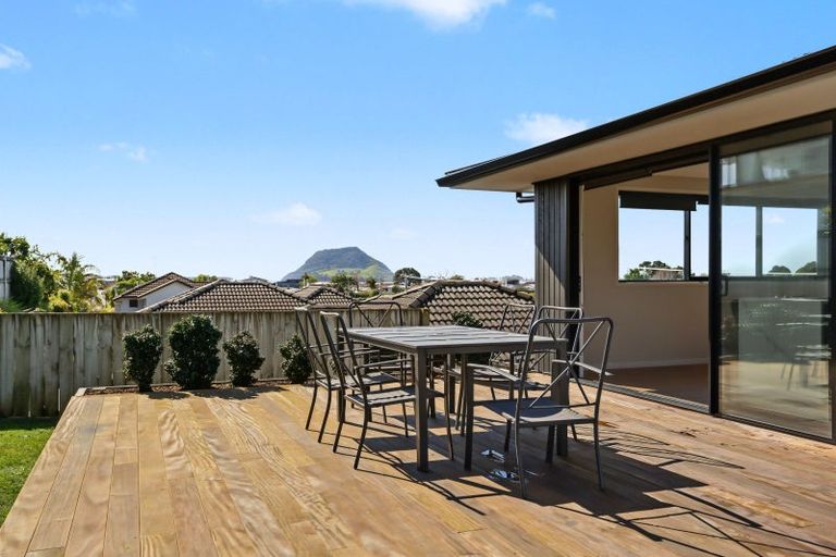 Photo of property in 3 Tirinui Crest Road, Otumoetai, Tauranga, 3110