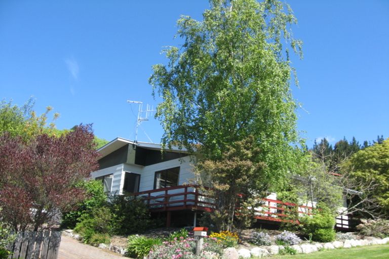 Photo of property in 10 Montrose Drive, Atawhai, Nelson, 7010