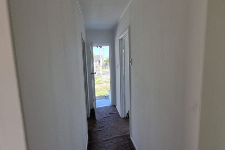 Photo of property in 5 Pembroke Street, Papatoetoe, Auckland, 2025