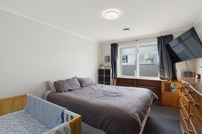 Photo of property in 15 Smitheram Street, Allenton, Ashburton, 7700