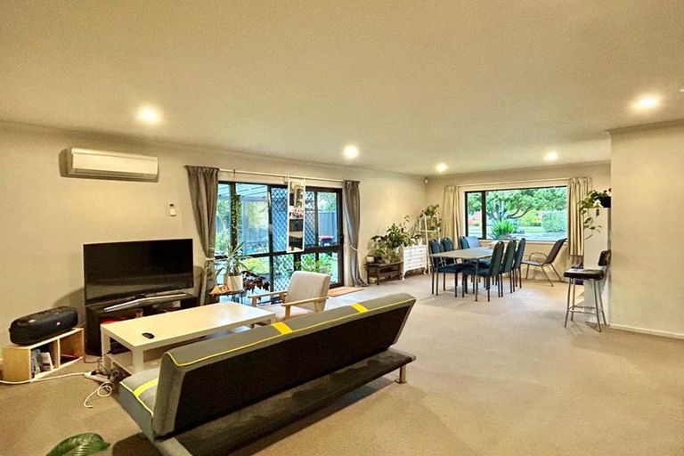 Photo of property in 3 Mcnaughton Place, Onekawa, Napier, 4110