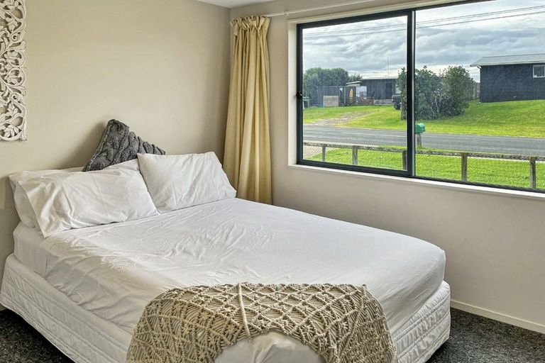 Photo of property in 560 Pukehina Parade, Pukehina, 3189