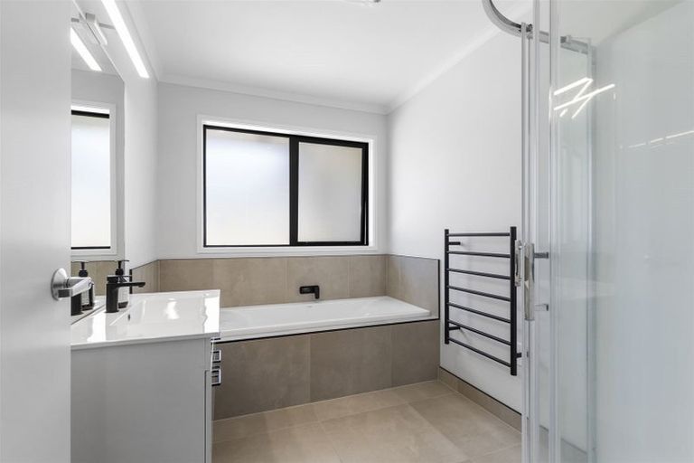 Photo of property in 43 Pinehurst Crescent, Morrinsville, 3300