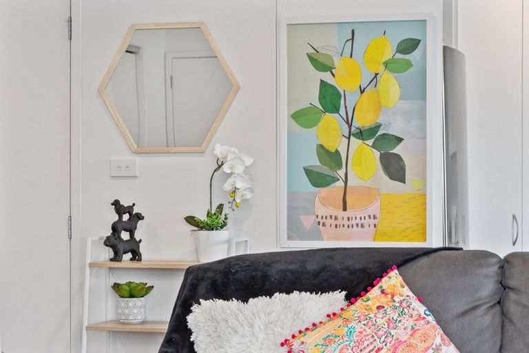 Photo of property in 11 Kamahi Crescent, Papamoa Beach, Papamoa, 3118