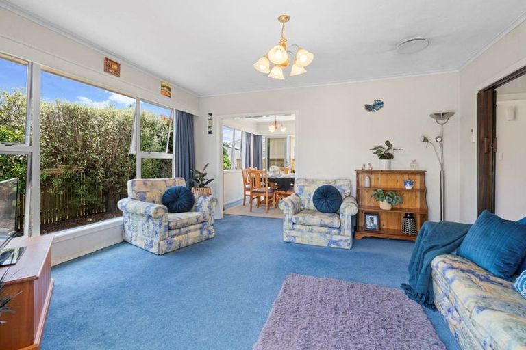 Photo of property in 2/420 Great South Road, Opaheke, Papakura, 2113