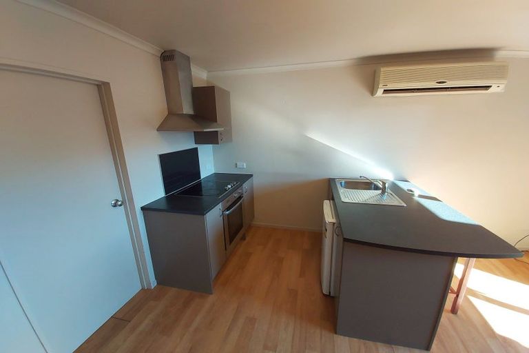 Photo of property in 28 Onslow Road, Lake Hayes, Queenstown, 9304