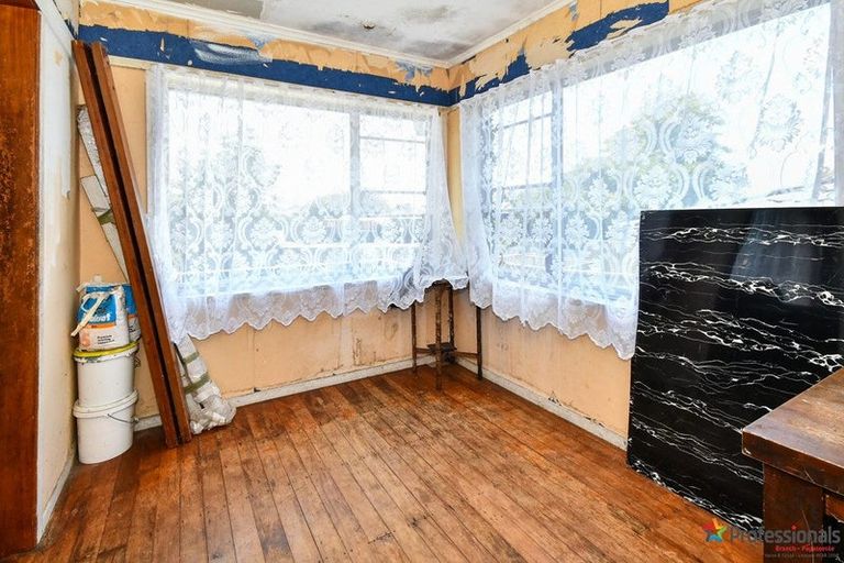 Photo of property in 49 Wakefield Road, Favona, Auckland, 2024