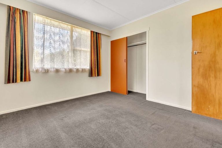 Photo of property in 18 Haynes Crescent, Sunnybrook, Rotorua, 3015