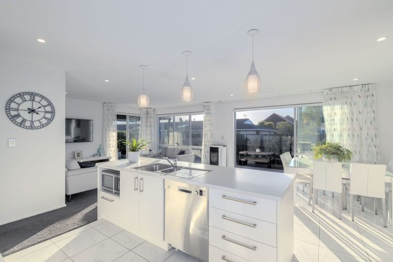 Photo of property in 103a Rocking Horse Road, Southshore, Christchurch, 8062