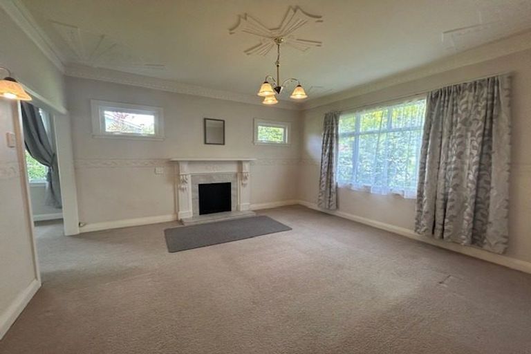 Photo of property in 2 Ongley Street, Feilding, 4702