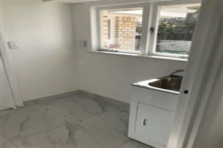 Photo of property in 17 Fyfe Avenue, Papatoetoe, Auckland, 2025