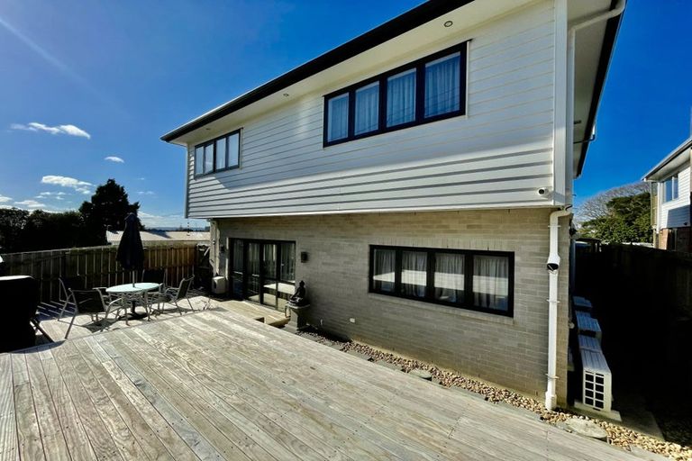 Photo of property in 19 Mason Street, New Lynn, Auckland, 0600