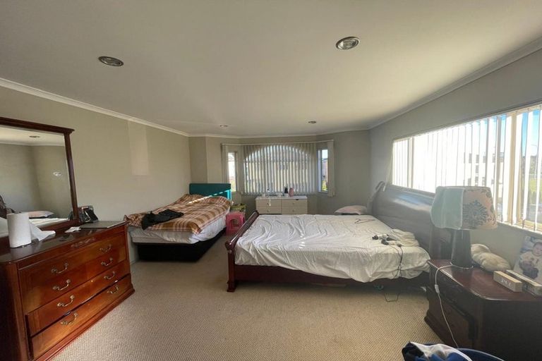 Photo of property in 10 Agapanthus Place, Flat Bush, Auckland, 2016