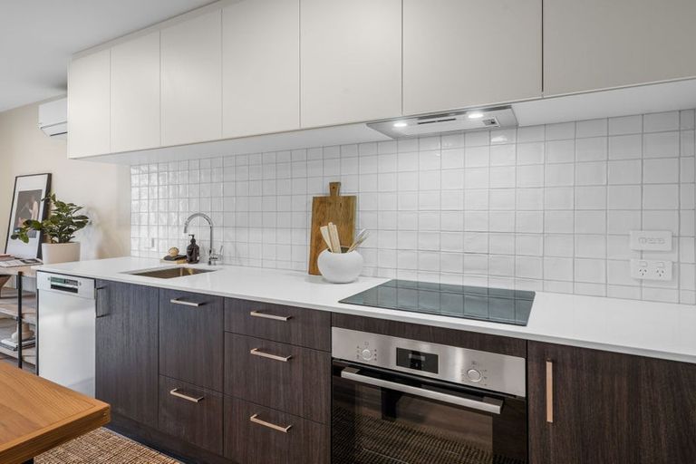 Photo of property in 4/2 Everard Street, Somerfield, Christchurch, 8024